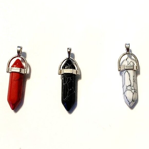 Witch’s Healing Crystal Pendant Collection – 8 Stones of Power & Intention - Picture 7 of 12